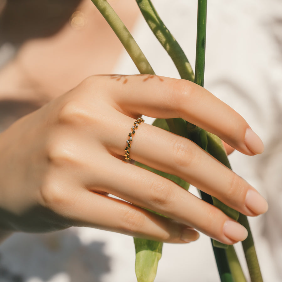 Gold Erica Cubic Ring