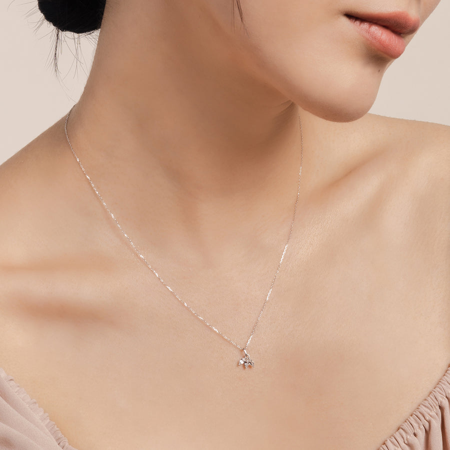 14k White Gold Elora White Topaz Necklace