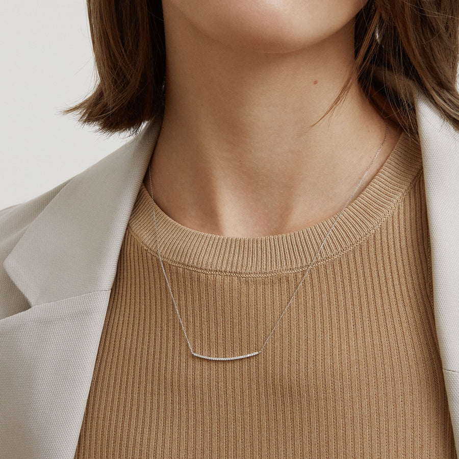14k White Gold Diamond Bar Necklace