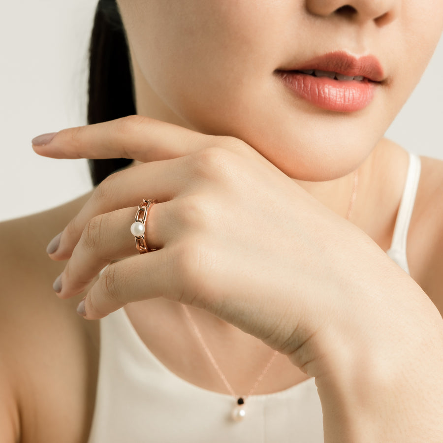 Rose Gold Ciara Pearl Ring