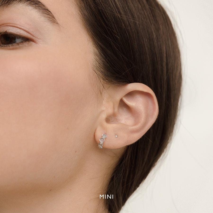 14k White Gold Diamond Stud (Single)