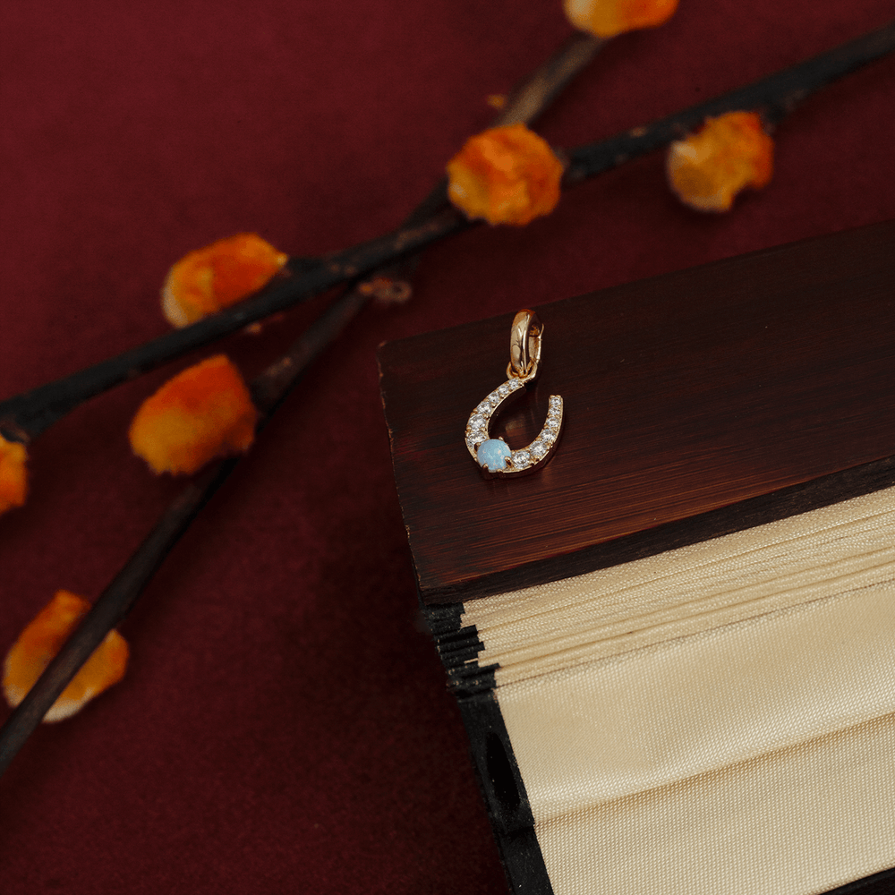 Gold Horseshoe Charm