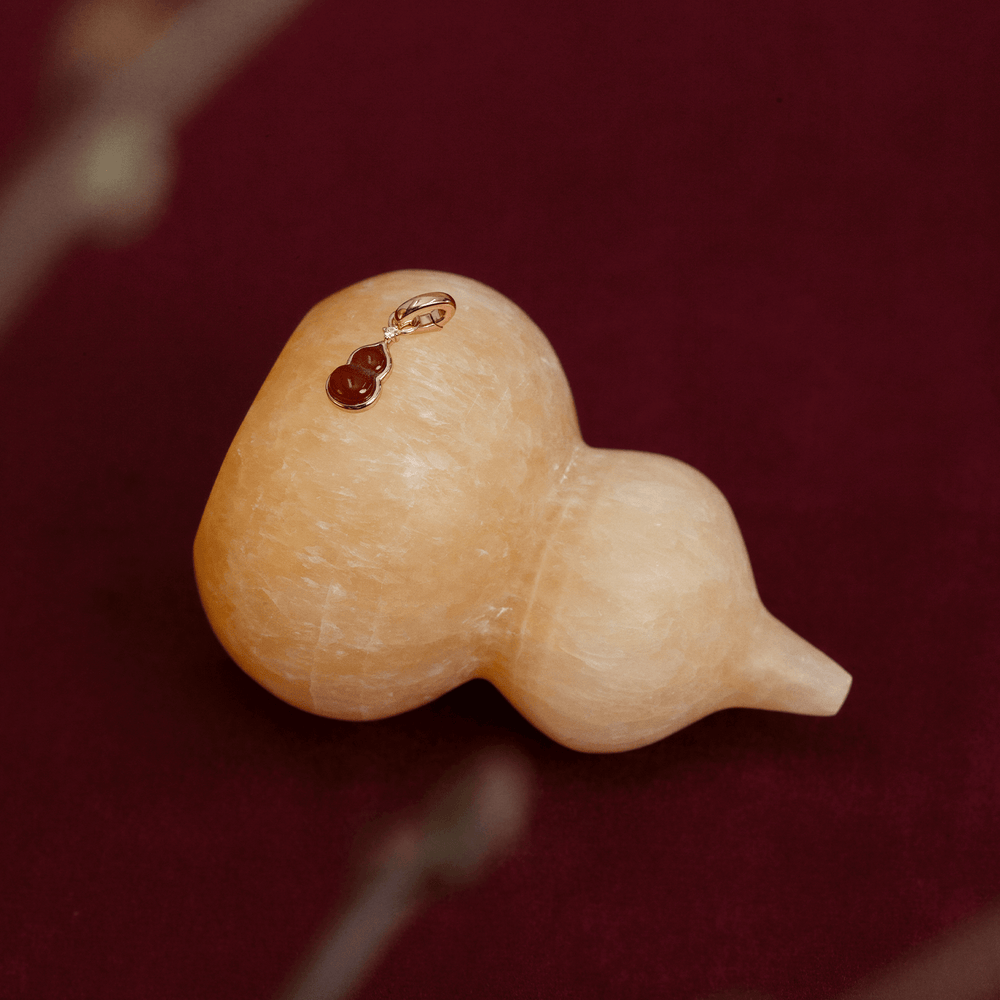 Rose Gold Hulu Charm