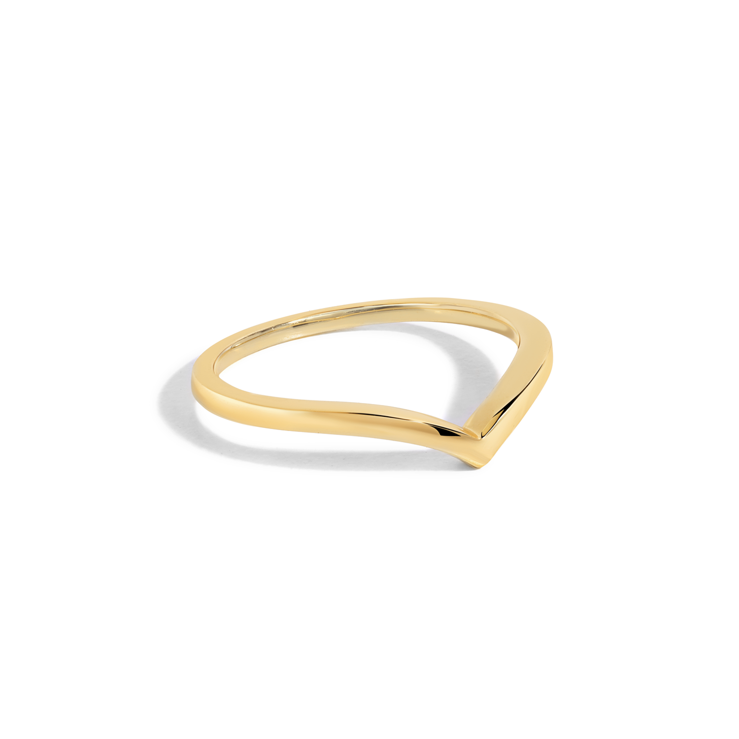 Elegant and classy double ring set in gold.