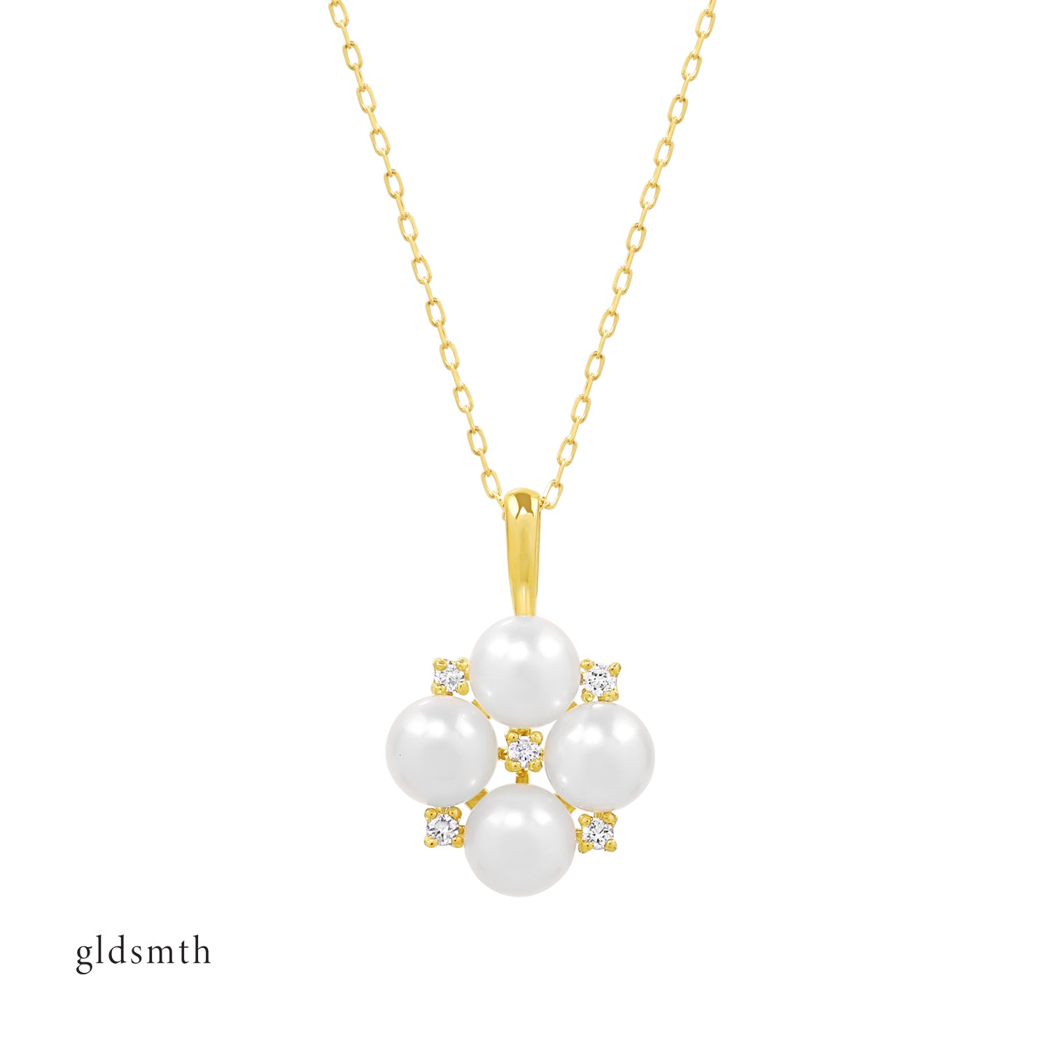 Stunning and luxurious necklace. Handcrafted 18k solid gold necklace with conflict-free diamonds and akoya pearls
