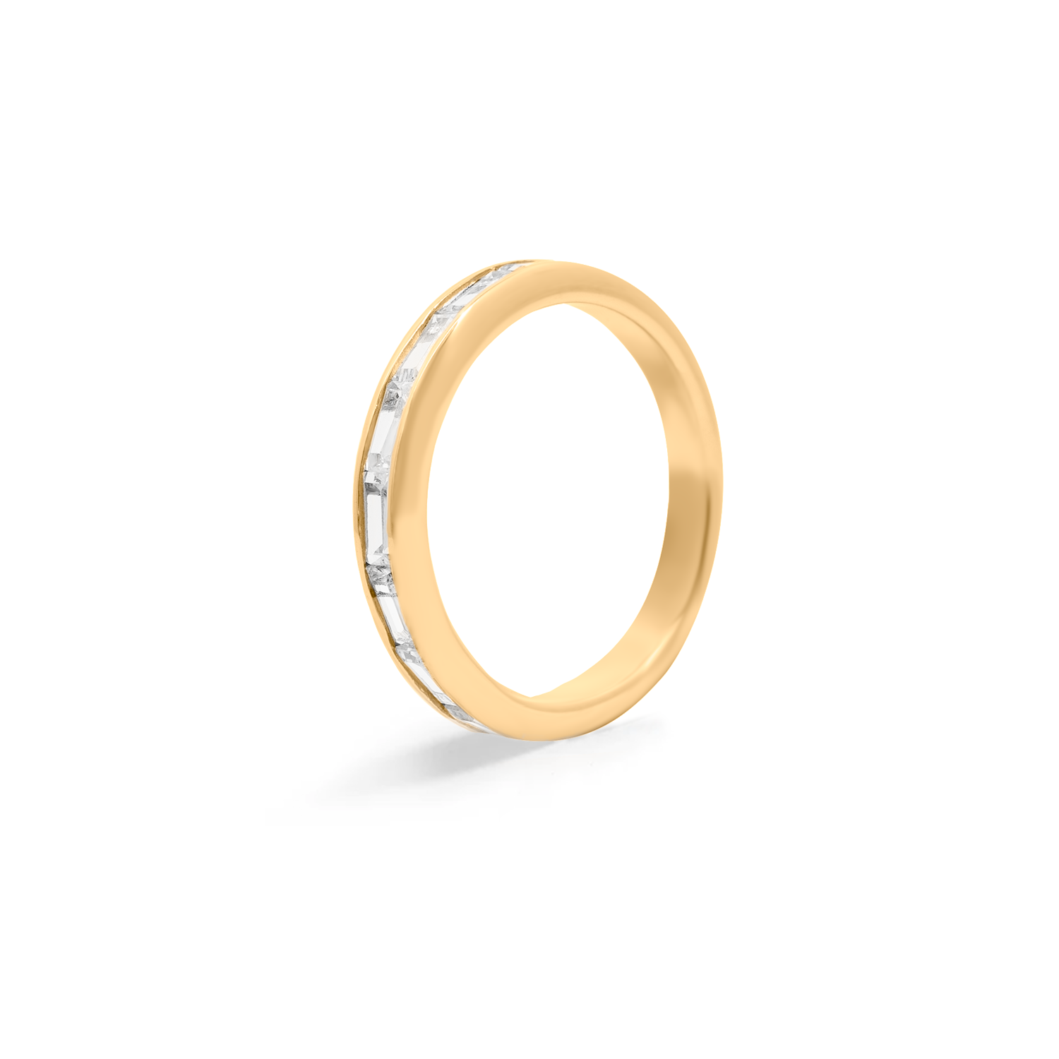 Minimalist and classic ring in gold with cubic zirconia
