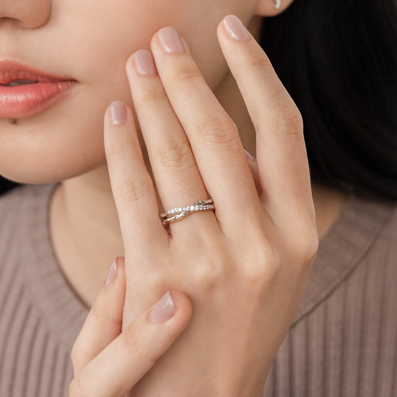  Elegant and minimalist ring. Model wears 925 silver double ring set with cubic zircona stones