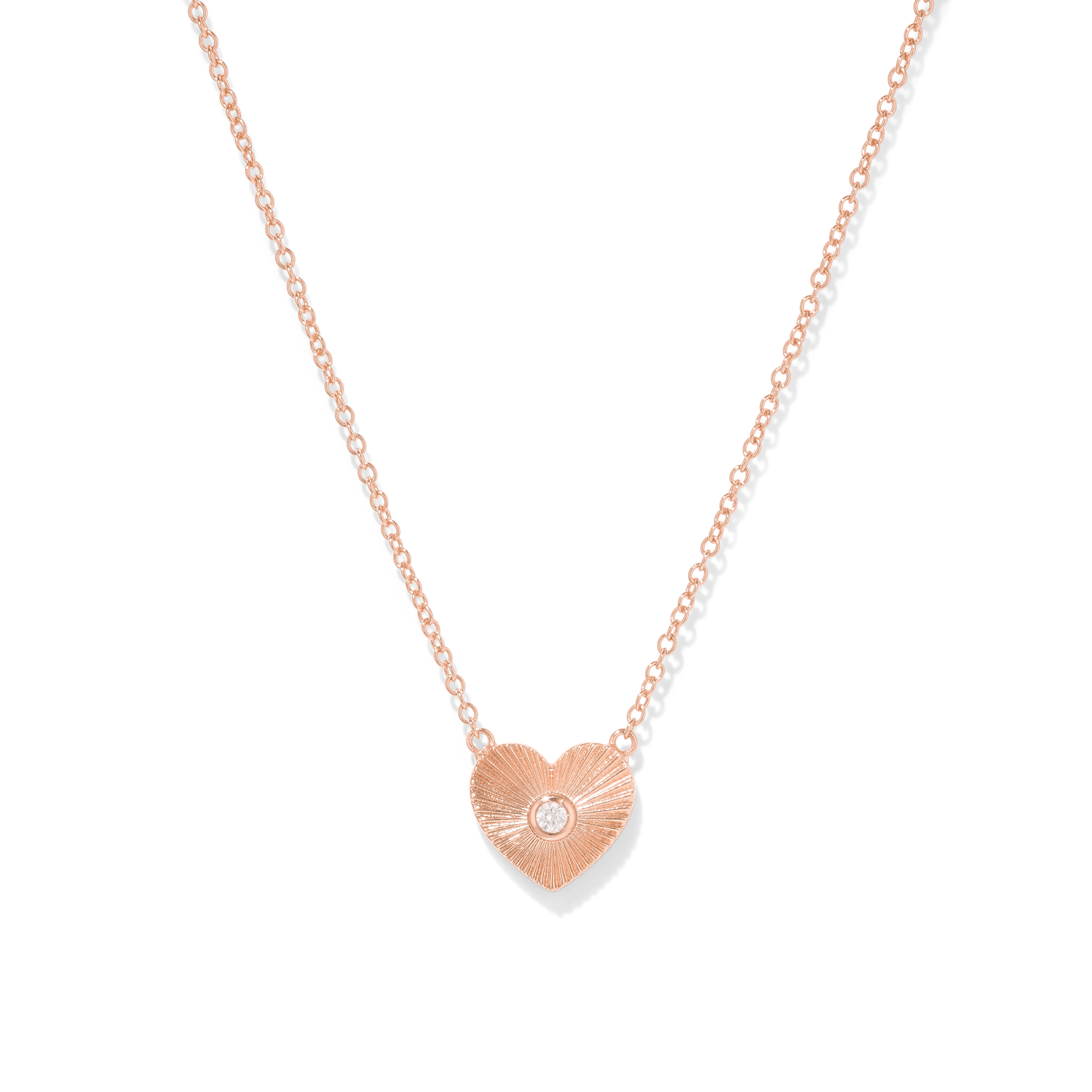 Charming and romantic heart shaped necklace in rose gold with cubic zirconia 
